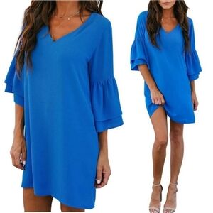 🆕️ Belongsci V-Neck Bell Sleeve Slip Dress